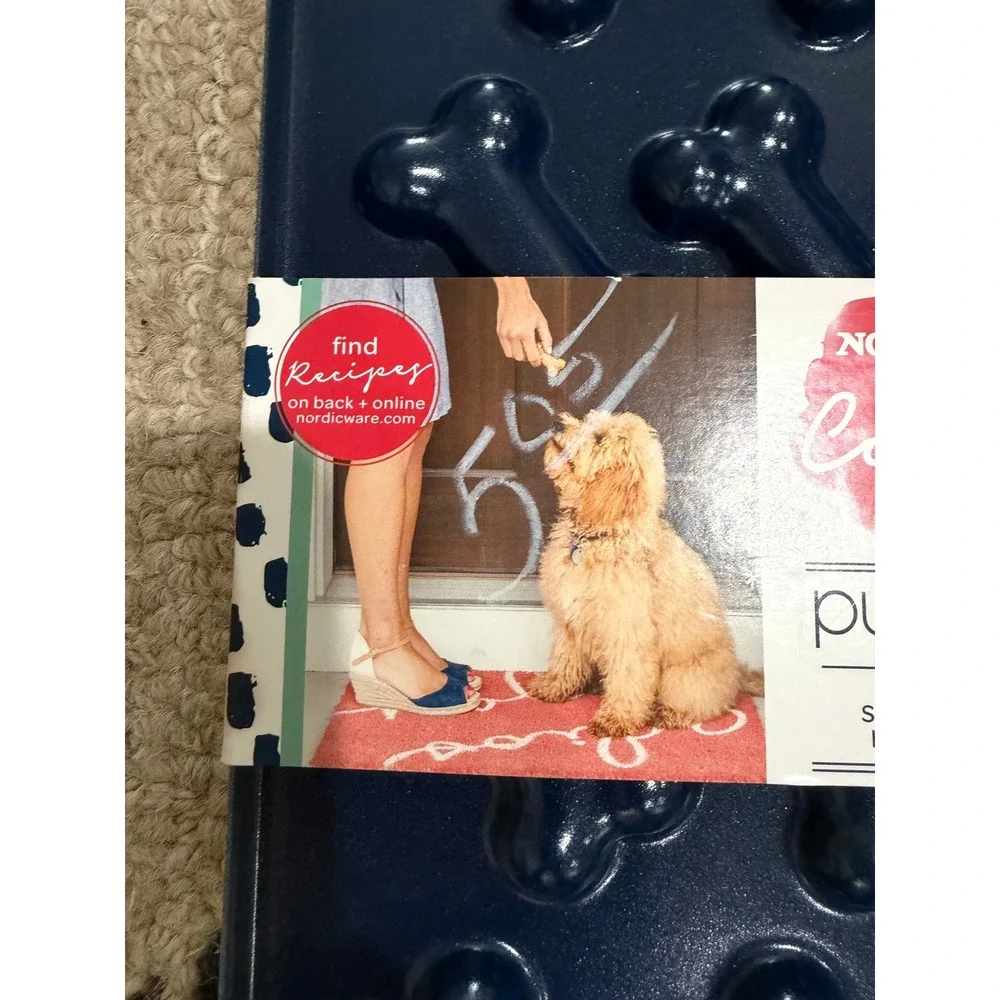 Nordic Ware Puppy Love Navy Dog Bone Treat‎ Pan Nonstick Baking Mold New W Tag